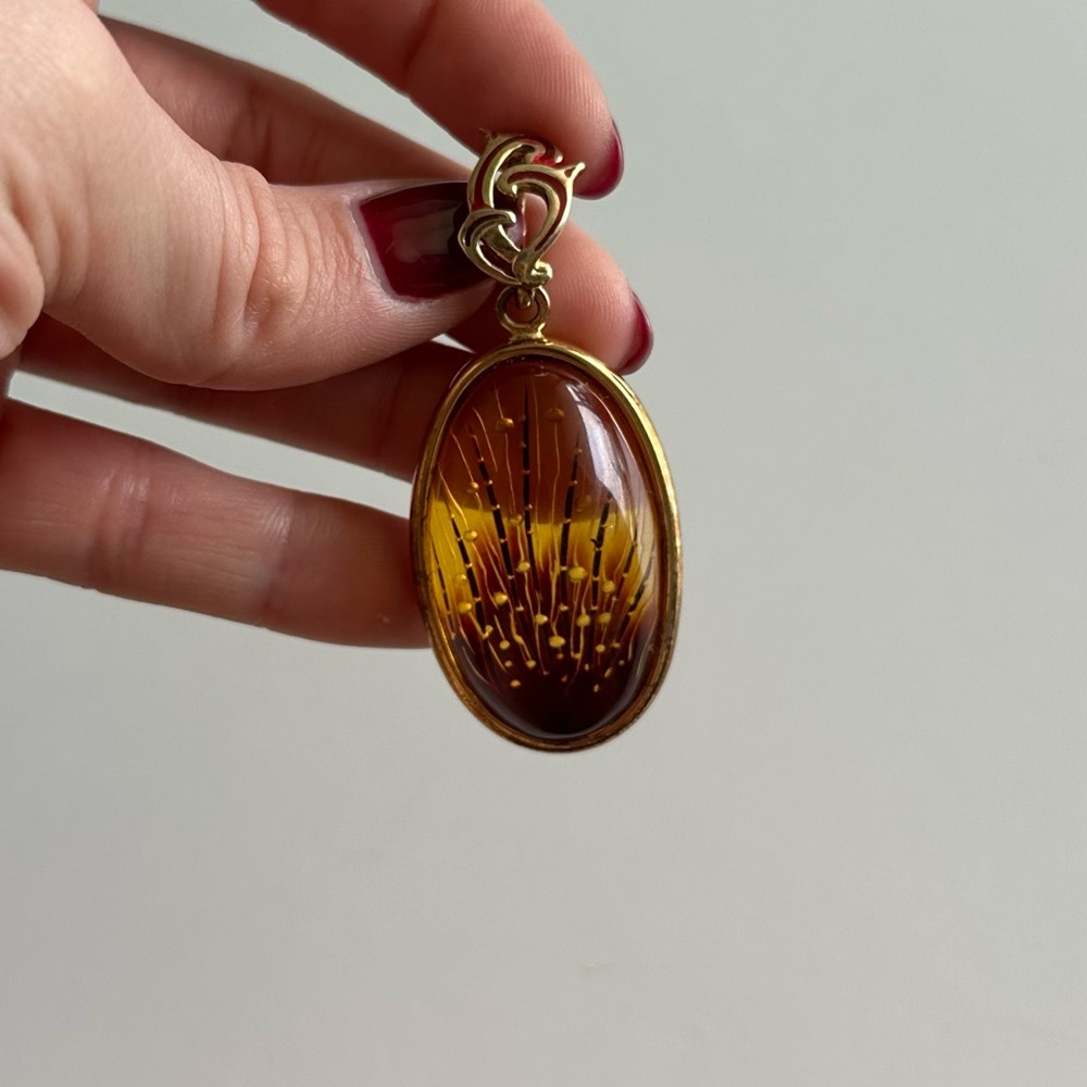 vintage gold plated natural amber pendant